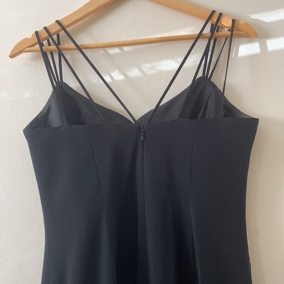 Daymor Couture long black formal dress - Picture 8 of 11